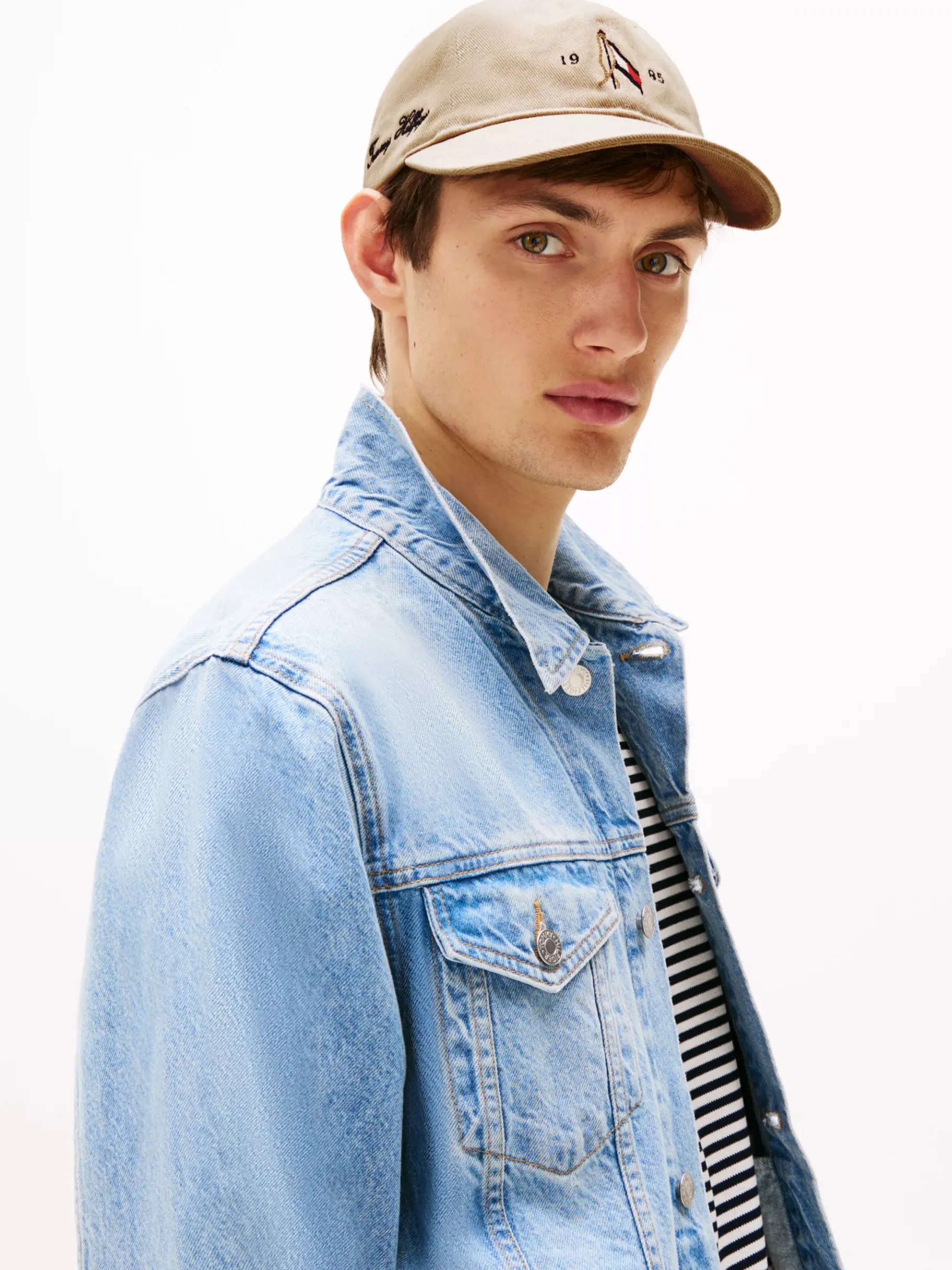 Tommy Hilfiger Baseball-Cap mit aufgestickter Flag SANDALWOOD Flash Sale