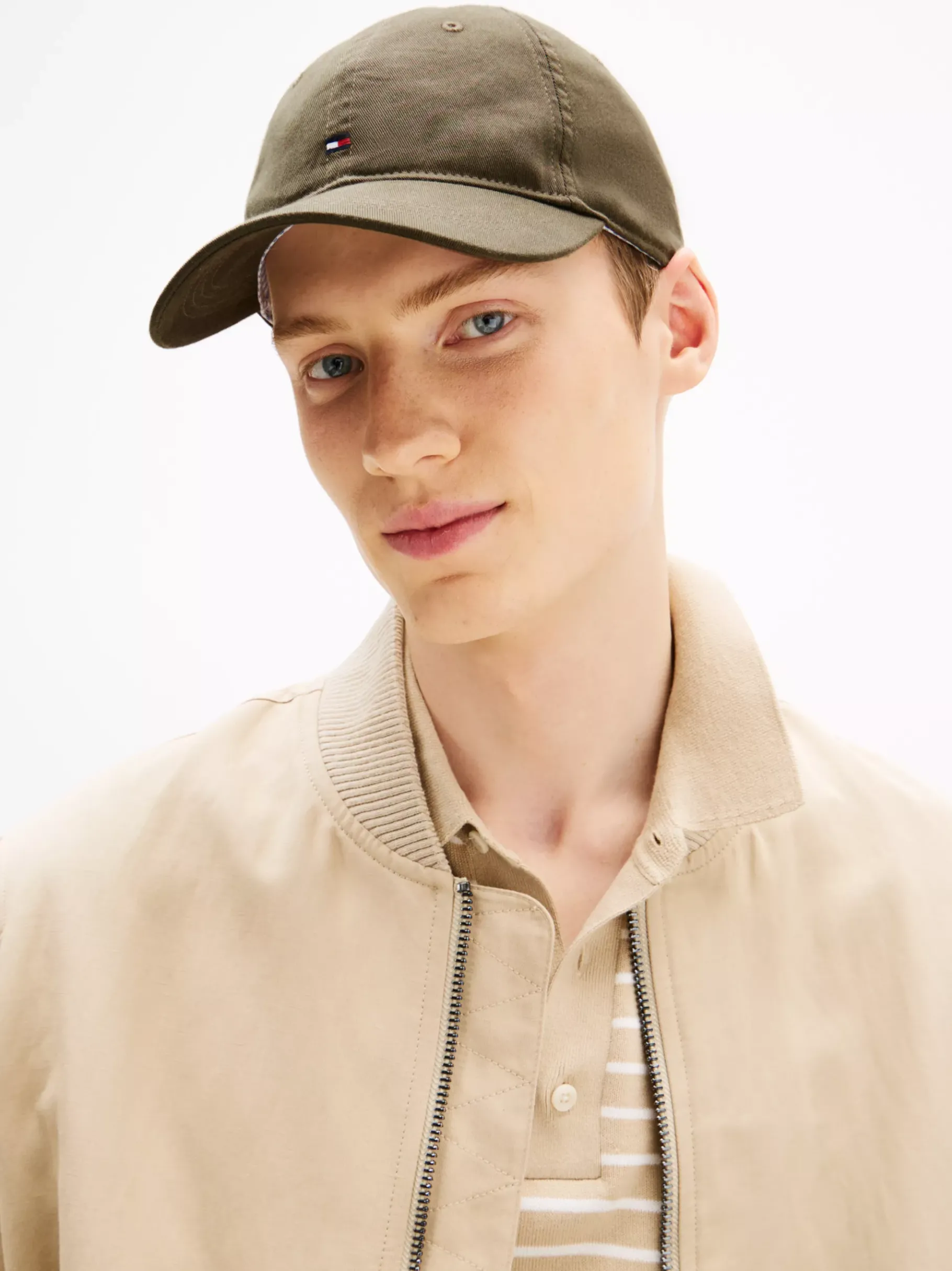 Tommy Hilfiger Baseball-Cap mit Hilfiger Flag ARMY GREEN Store