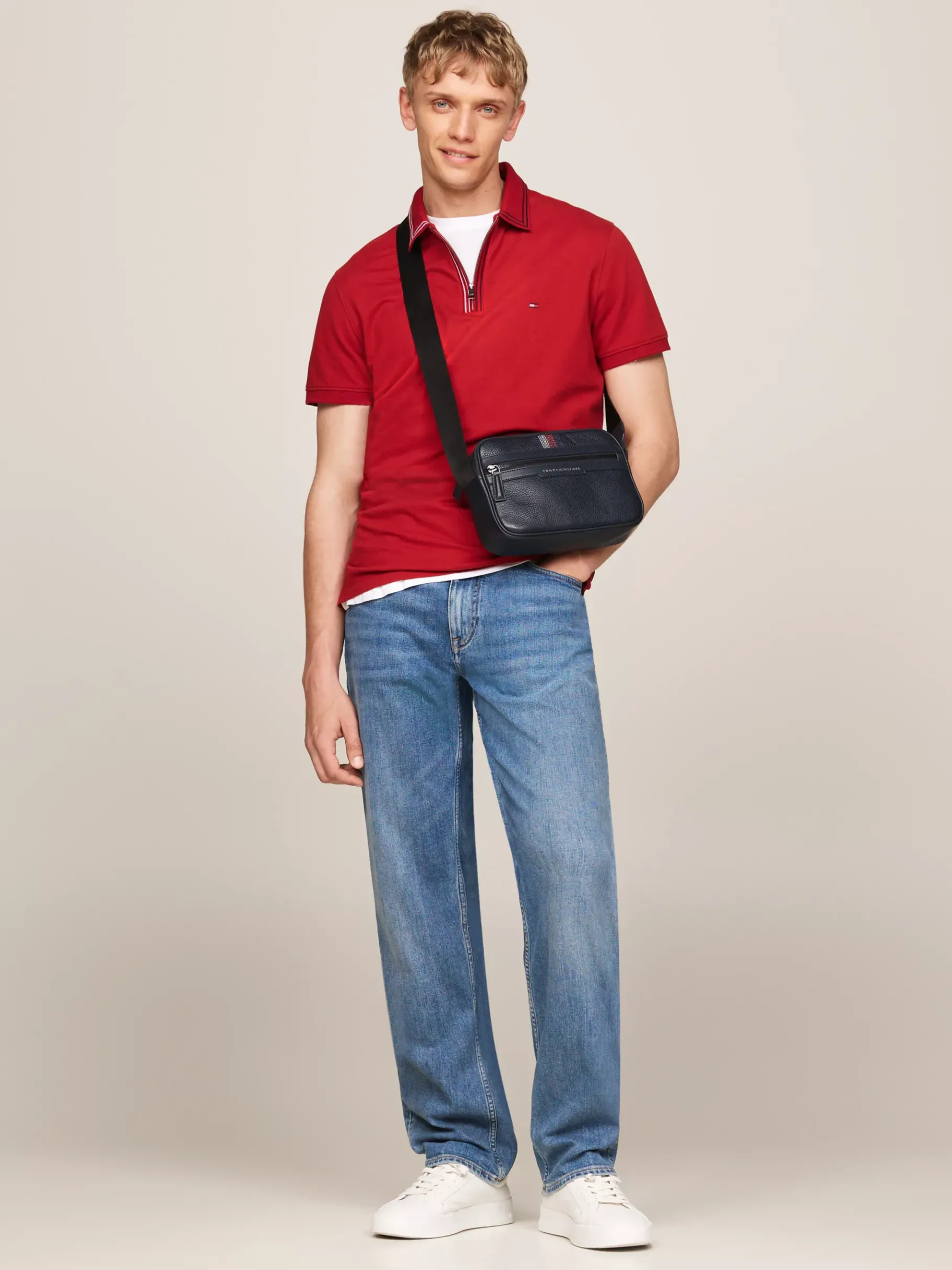 Tommy Hilfiger Casual Kameratasche aus Leder SPACE BLUE Hot