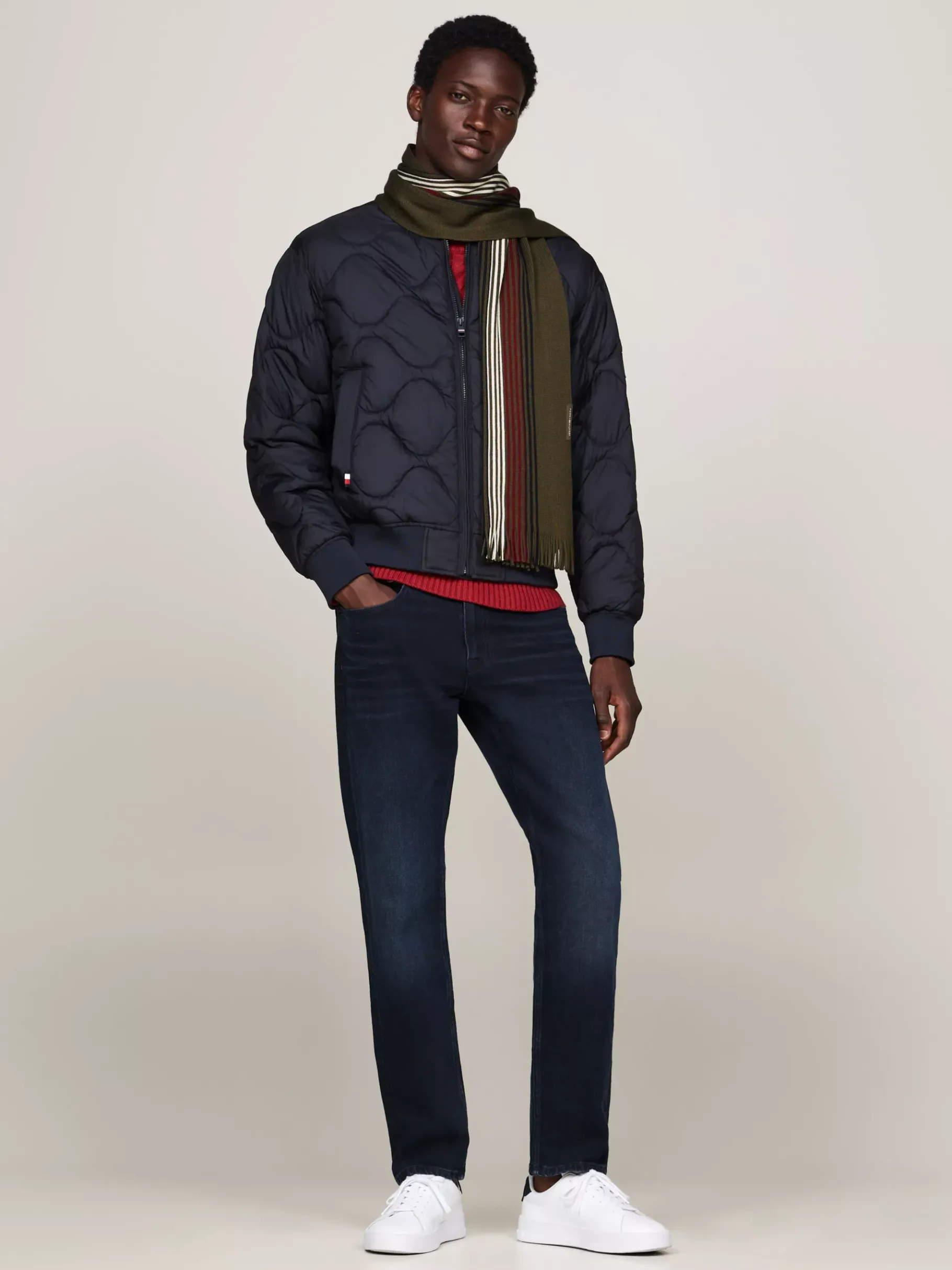 Tommy Hilfiger Corporate Schal mit hohem Wollanteil ARMY GREEN Online