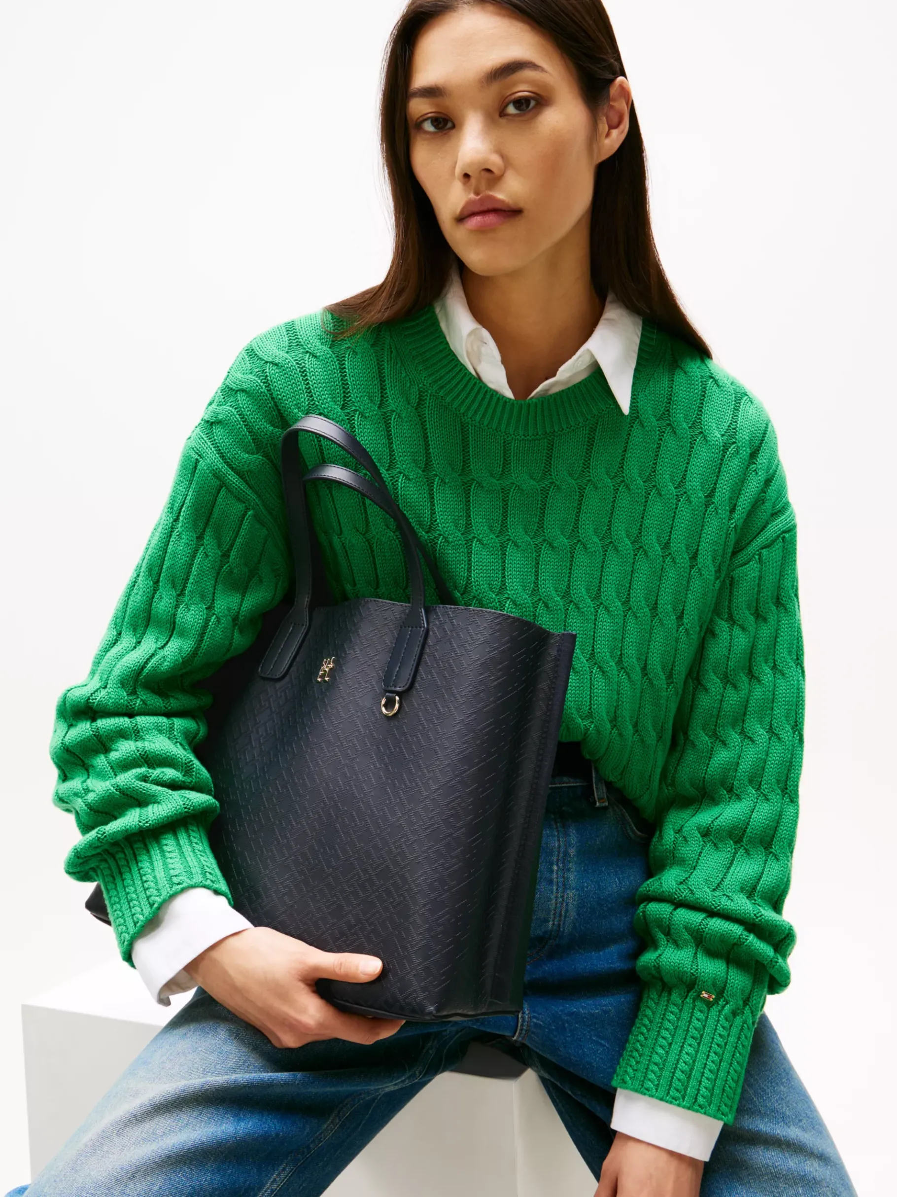 Tommy Hilfiger Crossbody-Satchel mit TH-Monogramm-Prägung SPACE BLUE Online