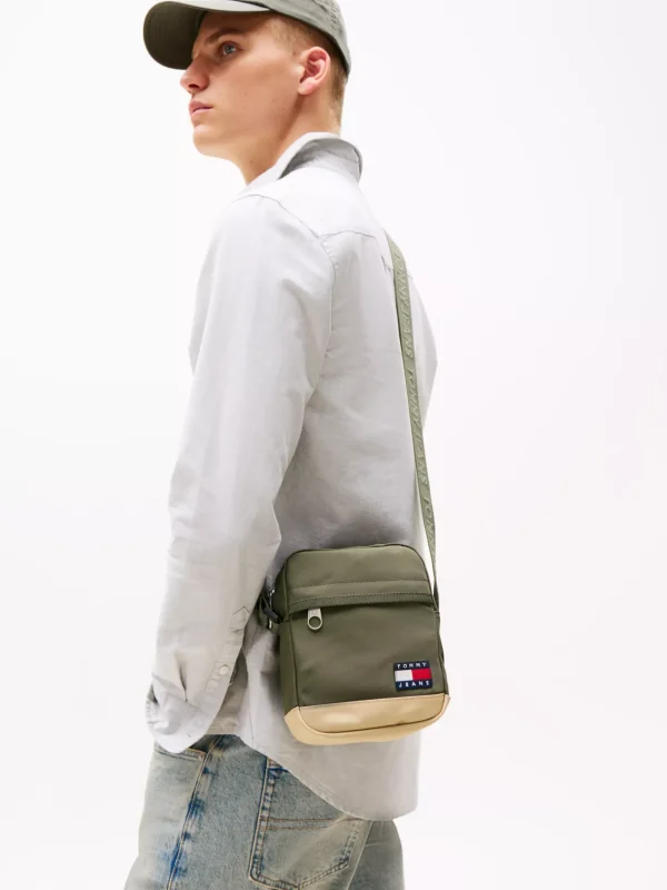 Tommy Hilfiger Essential Crossover-Reportertasche PEWTER GREEN Online