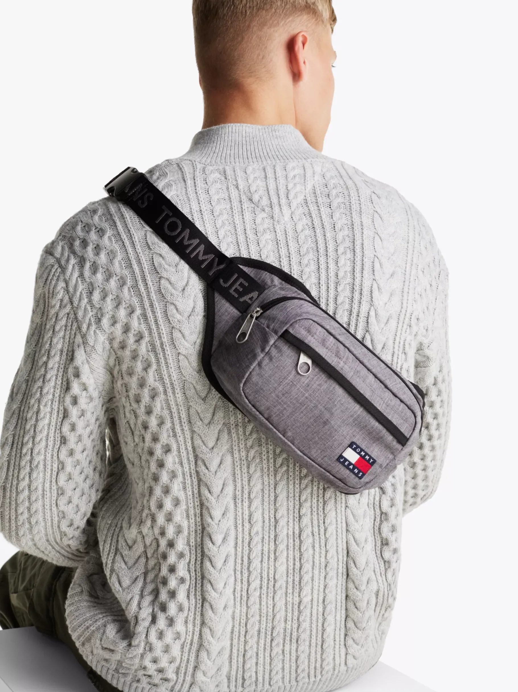 Tommy Hilfiger Essential Gürteltasche mit Logomuster ZINC GREY Best Sale