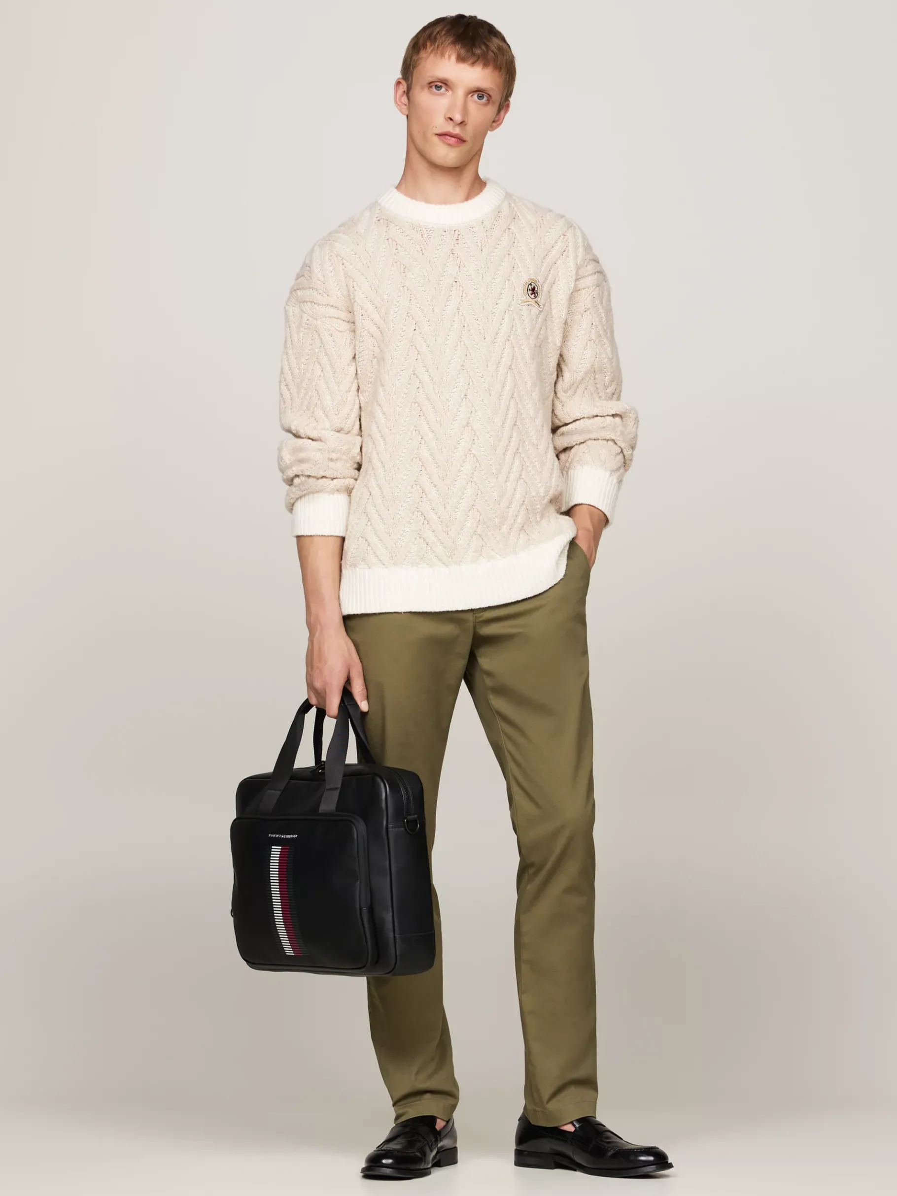 Tommy Hilfiger Laptop-Tasche mit Piqué-Struktur auf Tasche BLACK Flash Sale