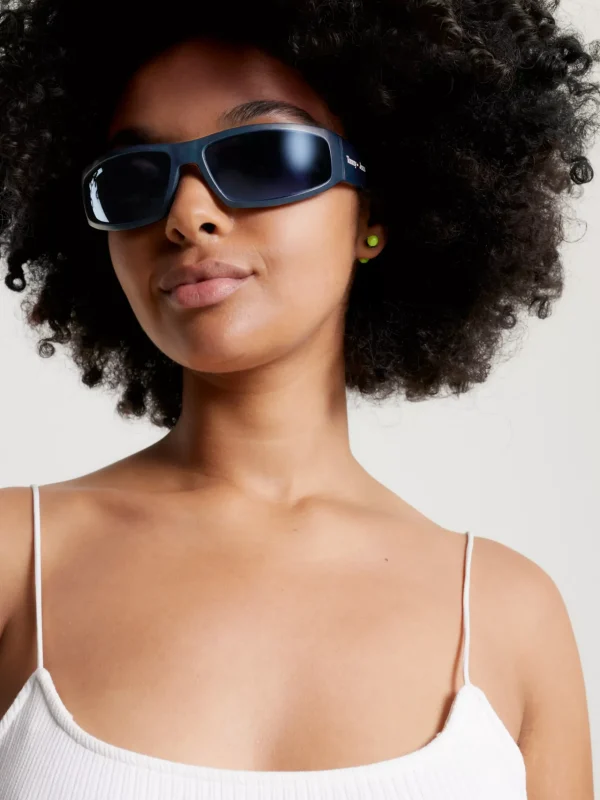 Tommy Hilfiger Rechteckige Sonnenbrille in Pink BLUE ANTIQUE BLUE Store