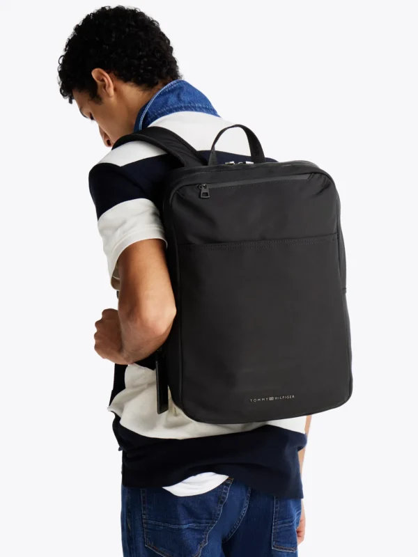 Tommy Hilfiger Rucksack mit Laptop-Fach und Logo BLACK Shop