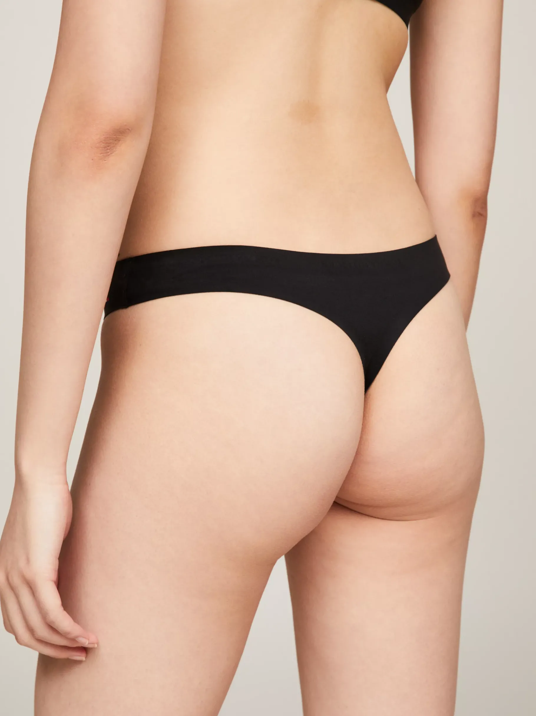 Tommy Hilfiger TH Ultra Soft String BLACK New