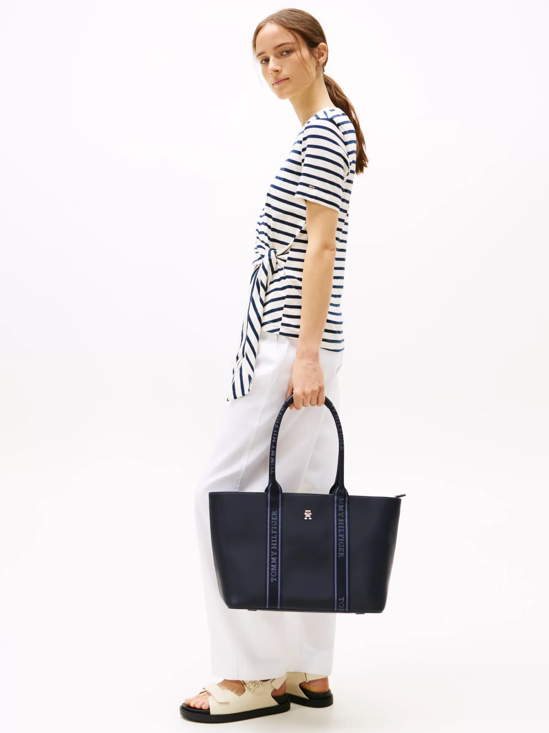 Tommy Hilfiger Tote-Bag mit Logo-Tape SPACE BLUE Best Sale